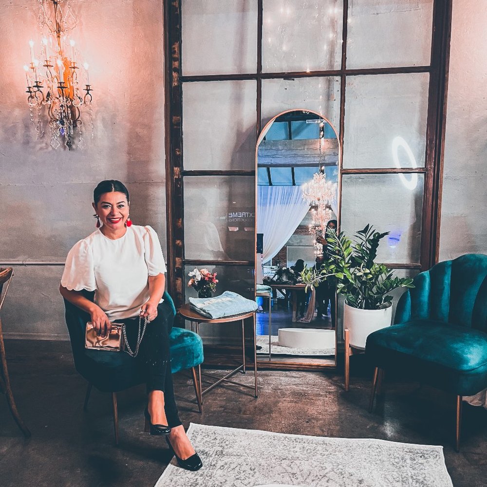 Meet your Posher, Gaby